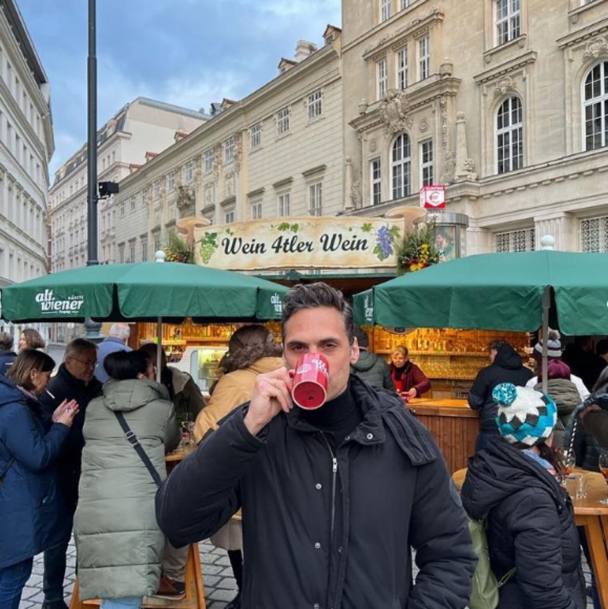 Γιώργος Παπαγεωργίου Βιέννη γενέθλια