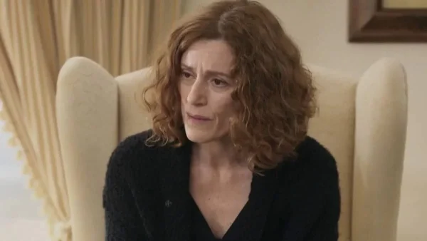 Η Γη της Ελιάς (24/4): Ο γιατρός μεταφέρει τα δυσάρεστα - Θρηνεί η Χάιδω