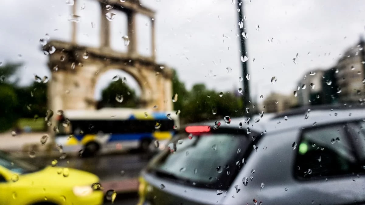 Βροχερός ο καιρός σήμερα 9/4 - Σε ποιες περιοχές θα σημειωθούν βροχές και καταιγίδες