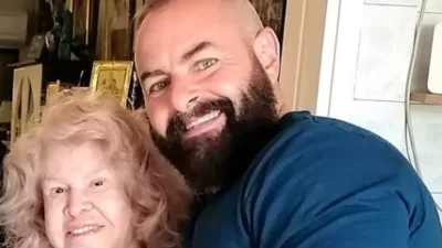 «Δεν έχει πάρει ένα τηλέφωνο να δει αν ζω ή αν πέθανα» - Το παράπονο της Καίτης Γκρέυ μετά τη φήμη πως πάσχει από άνοια