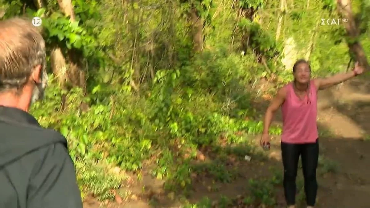 Survivor All Star: «Τι δεν καταλαβαίνεις, αγόρι μου;» - Ξέσπασε η Αφροδίτη και ο Καραγκούνιας άρχισε να την κυνηγά