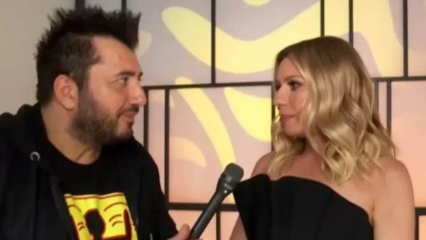 «Το φροντίζω!» - Πρωτοφανής αποκάλυψη για την προσωπική ζωή της Καραβάτου μετά το διαζύγιό της