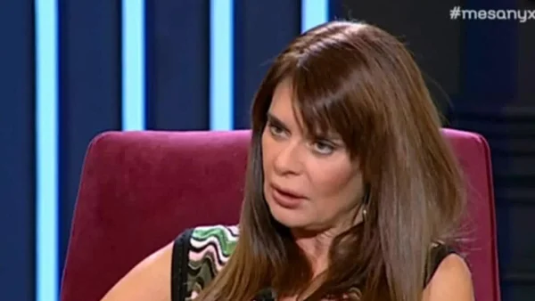 Σάπισαν τα χείλη της μετά από πλαστική - Σοκάρει η σημερινή εικόνα της συγγραφέα, Κατερίνας Πλουμιδάκη