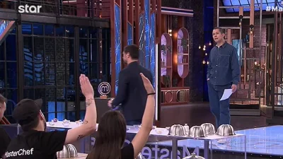 MasterChef 7: «Πέρασε έξω!» - Ασύλληπτο σκηνικό ανάμεσα στον Σωτήρη Κοντιζά & την Μαρία Μπέη στο στούντιο του STAR