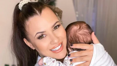 ''Λιώνει'' για το γιο της η Λάουρα Νάργες - Το τρυφερό βίντεο με τις αντιδράσεις του στo instagram