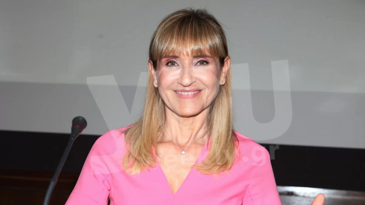 Γοητευτικός με γλυκό χαμόγελο - Με τι ασχολείται ο 26χρονος γιος της Μάρας Ζαχαρέα