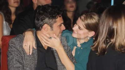 Γιώργος Παπαγεωργίου & Δανάη Μιχαλάκη: Γενέθλια στην Βιέννη με ζεστό κρασί και φλεγόμενα βιολιά - Η ανάρτηση του ηθοποιού