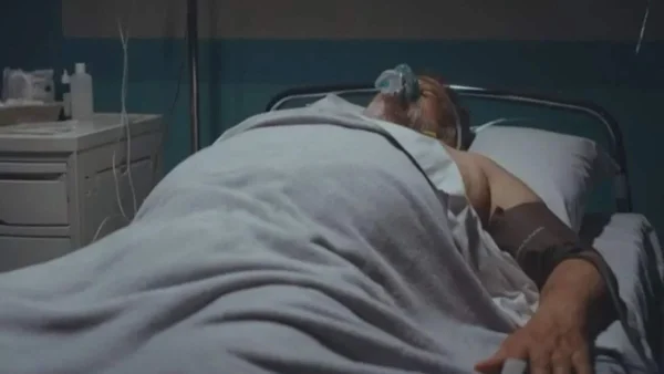 Γη της Ελιάς: «Σου αφήνω ευχή και κατάρα να...» - Ο Λυκούργος χαροπαλεύει στο νοσοκομείο! Η διαθήκη του