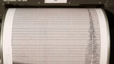 Σεισμός στην Ιταλία - Ταρακουνήθηκε η θάλασσα