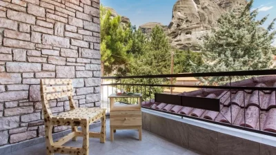 Theatro Hotel Odysseon: Το εστιατόριο Thymeli food & drinks είναι μια πραγματική εμπειρία γεύσεων