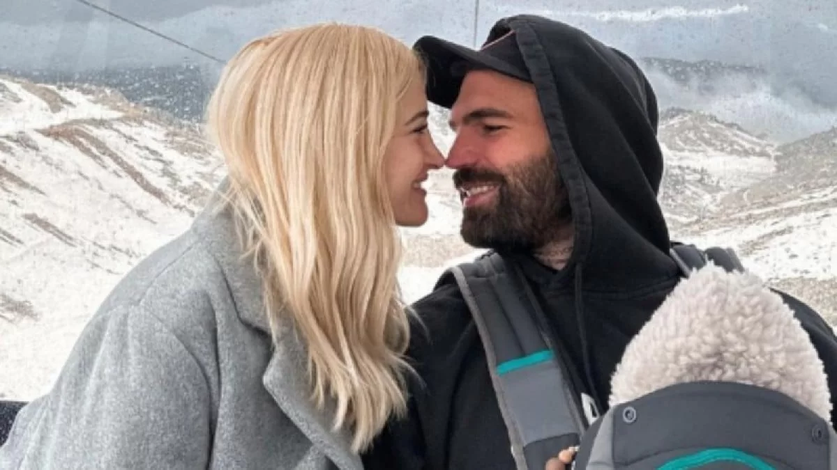 Κρύβουν πάντα το πρόσωπο του γιου τους Τούνη & Αλεξάνδρου - Αυτή τη φορά ο Δημήτρης έκανε τη διαφορά