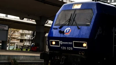 Δύο μήνες από την τραγωδία στα Τέμπη - Τηλέφωνο για βόμβα στον προαστιακό