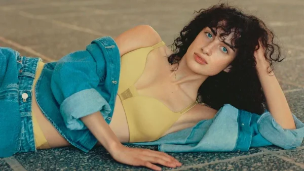 FLEX SMART - Η σειρά που αγαπήθηκε και φορέθηκε όσο καμία,  σε νέες, γεμάτες style περιπέτειες!