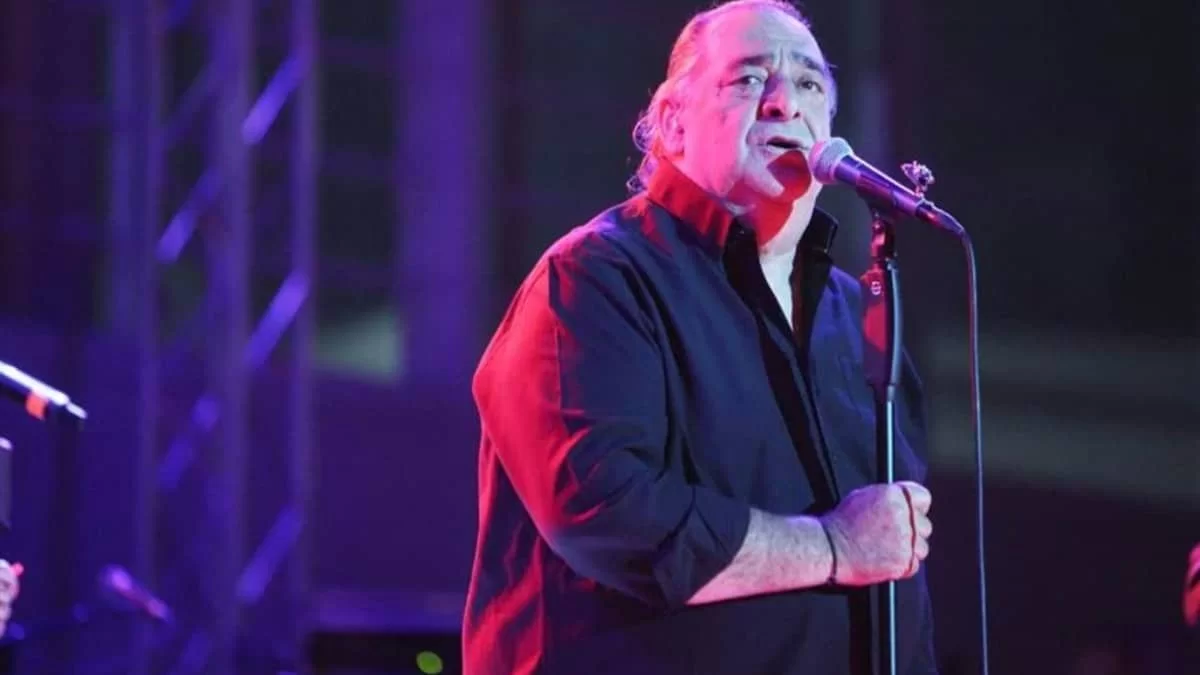 Τεράστια αλλαγή στην εμφάνιση του Βασίλη Καρρά μετά την απώλεια 42 κιλών - Η νέα φωτογραφία που κυκλοφόρησε