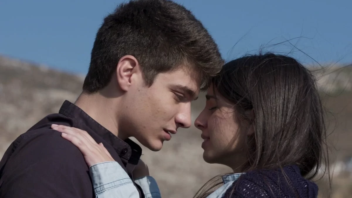 Άγριο φονικό στην Γη της ελιάς - Ουρλιάζει, την κακοποιεί και την σκοτώνει βάναυσα