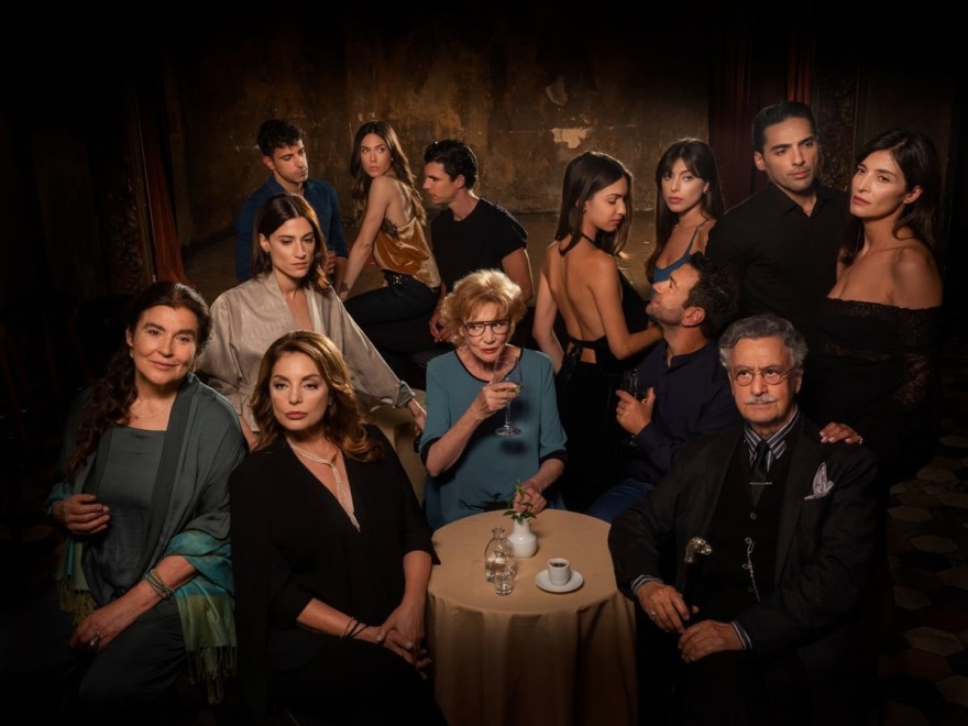 Η Γη της Ελιάς αποκλειστικό