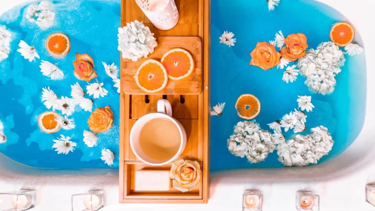 Editor's favorites: Σου προτείνουμε 10 προϊόντα για πρόσωπο, μαλλιά, σώμα και μακιγιάζ