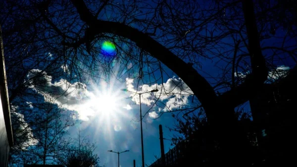 Αραιές νεφώσεις κατά διαστήματα πιο πυκνές! Βροχές και σποραδικές καταιγίδες θα... - Ο καιρός σήμερα 5/5