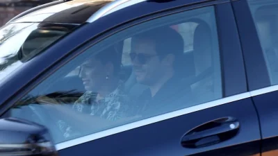 Έσπασαν το αυτοκίνητο του Δημήτρη Μακαλιά - Τι του έκλεψαν