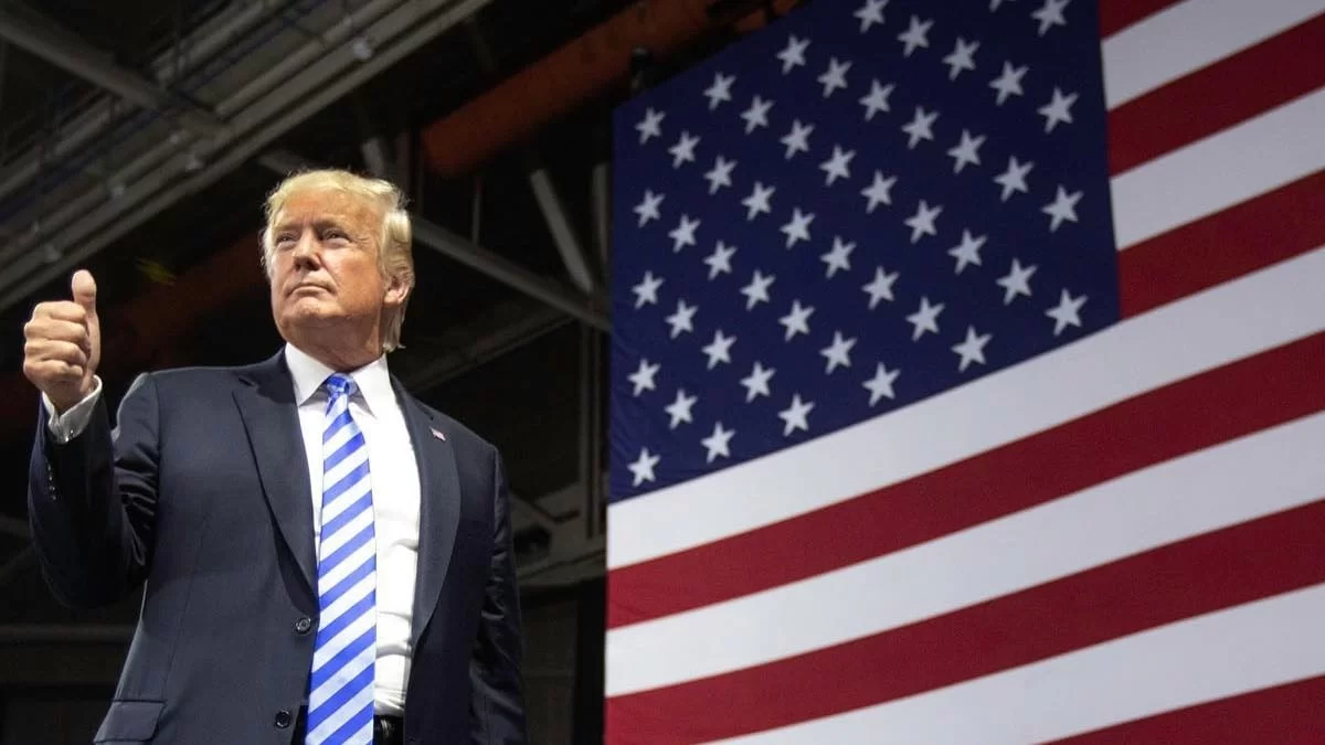 Ένοχος για σεξουαλική κακοποίηση δημοσιογράφου ο Ντόναλτ Τραμπ