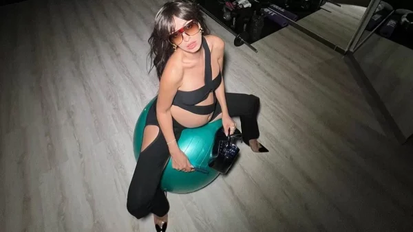 Επιστρέφει στην σκηνή - Το κανάλι που θα εμφανιστεί η Ελένη Φουρέιρα λίγους μήνες μετά τον ερχομό του γιου της