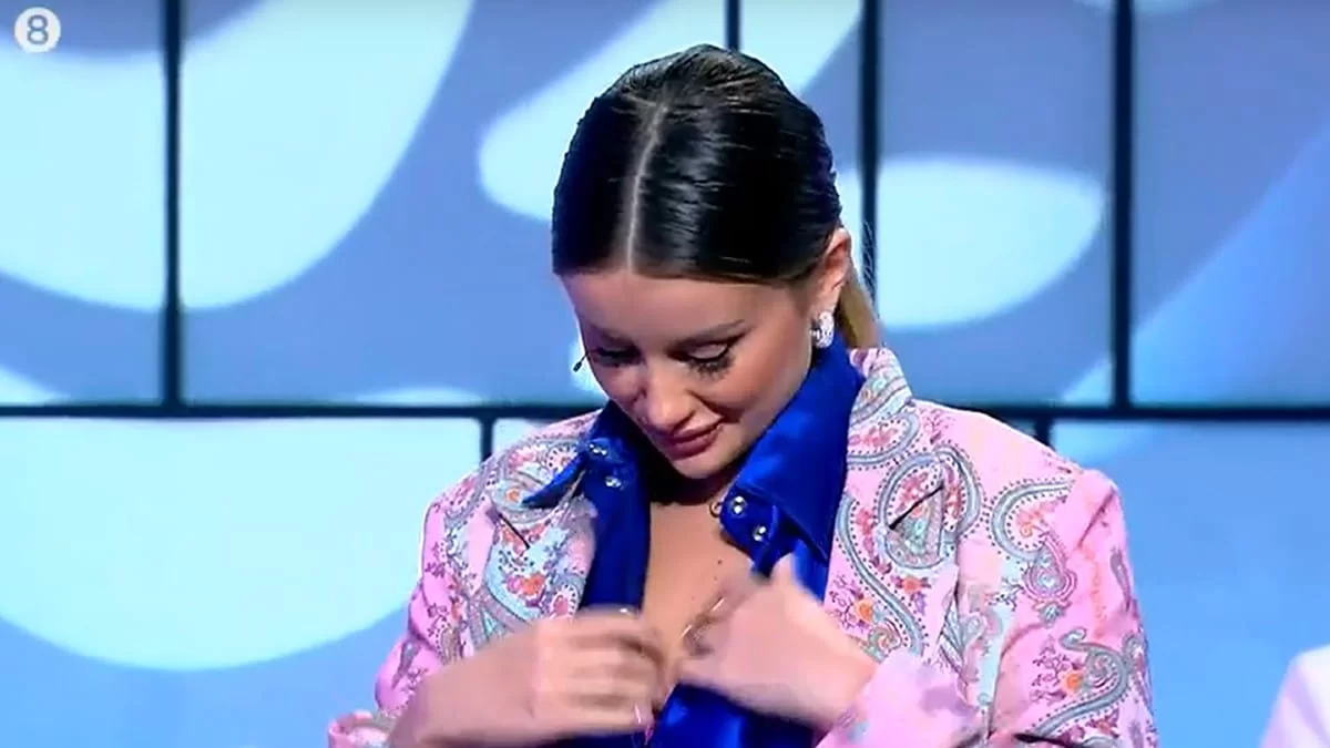 My Style Rocks: «Κερασμένο από το μαγαζί;» - Γδύθηκε και έμεινε με το εσώρουχο η Emilia Vodos μπροστά στους κριτές