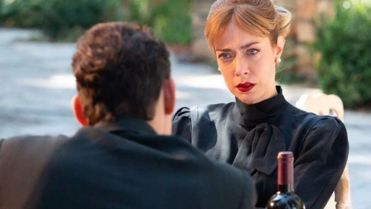 Έρωτας Φυγάς (11/5): Σοκ - Την ζητάει σε γάμο μπροστά σε όλους