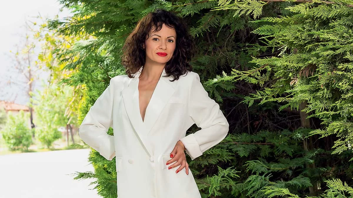 Ίλντα Σελμάνη: Κλέβει τις εντυπώσεις με τις δημιουργίες της!