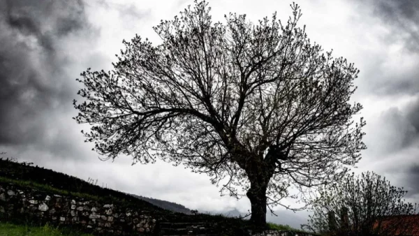 Άστατος ο καιρός σήμερα (23/5) - Οι περιοχές που θα ''πνιγούν'' με καταιγίδες