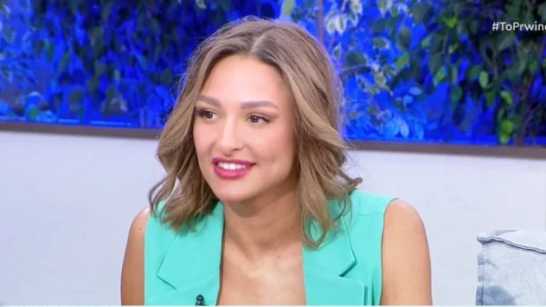 Ναυσικά Παναγιωτακοπούλου: «Το θεωρώ ευθύνη» - Ο γάμος με τον Πηλαδάκη στην Μυκονο και οι σχέσεις με τα παιδιά του από το γάμο με την Ντορέττα