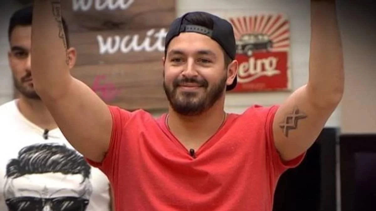 «Ξημέρωμα θέλησες να έρθεις, ξημέρωμα να φύγεις» - Συγκινεί η μητέρα του Πάνου Ζάρλα 4 χρόνια από τον θάνατό του