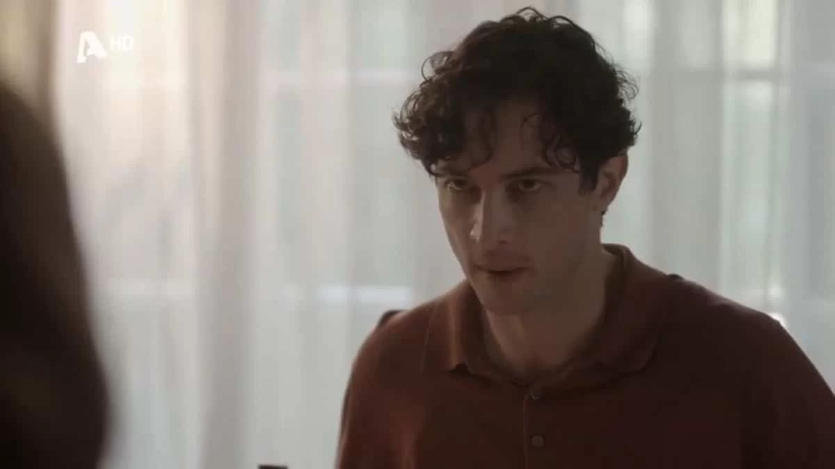 Ο Παράδεισος των Κυριών: «Σκουπίδι τον έκανε» - Αποκάλυψε τον βιασμό της Αμαλίας και "καταδικάστηκε"