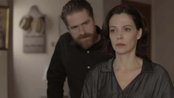 Σασμός: Η Βασιλική καταρρέει - Διώχνει από το σπίτι τον Μαθιό!