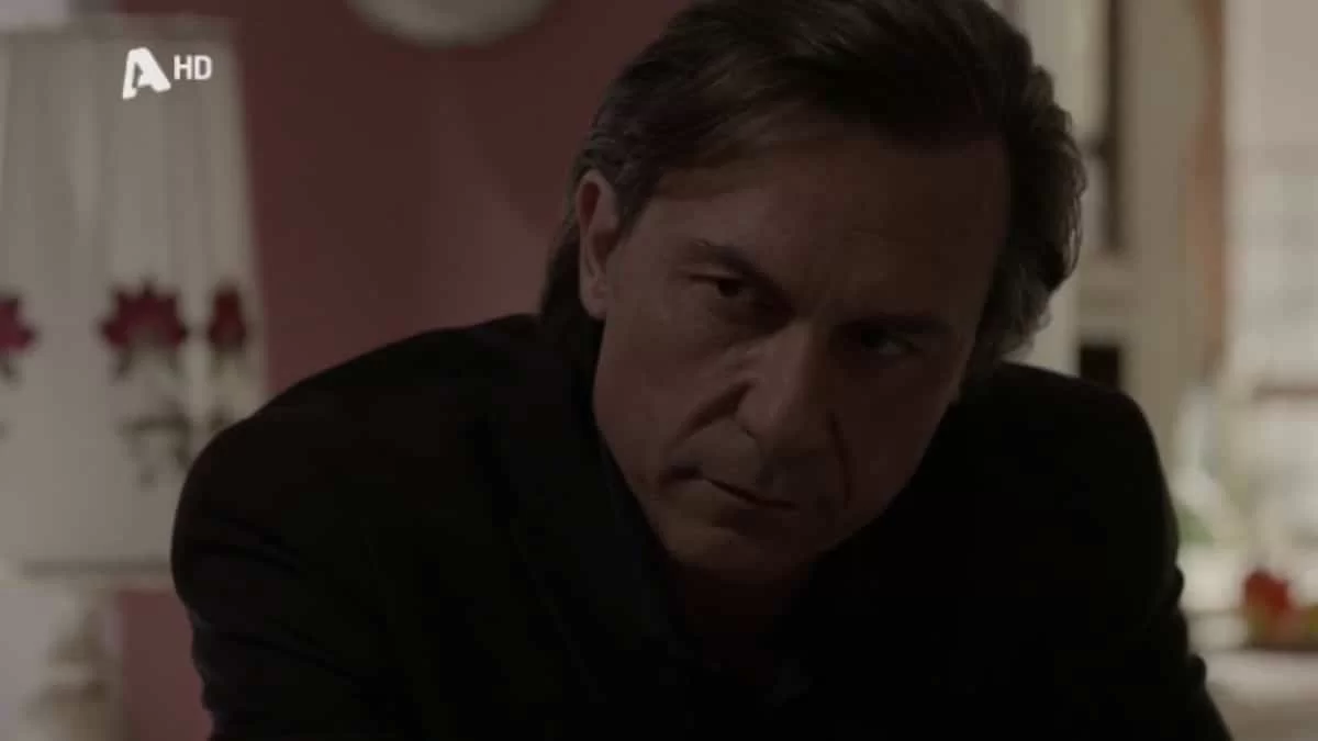 Σασμός (19/5): «Όταν σε βάλω φυλακή η ζωή που έχτισες τελείωσε» - Ο Φαρμάκης απειλεί ανοιχτά τον Μαθιό