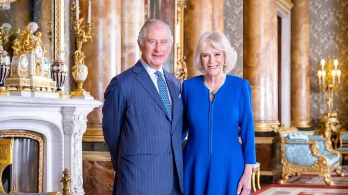 Βασιλιάς Κάρολος: Συναντήθηκε κρυφά με τον Πρίγκιπα Χάρι λίγες ώρες πριν την στέψη - Ποιοι μπήκαν στην μαύρη λίστα των καλεσμένων