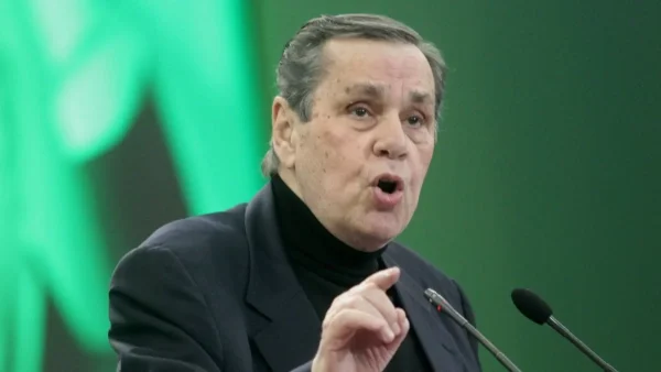 Ασύλληπτος θρήνος για το ΠΑΣΟΚ - Έφυγε από τη ζωή ο Θανάσης Τσούρας μετά την μάχη του με τον καρκίνο