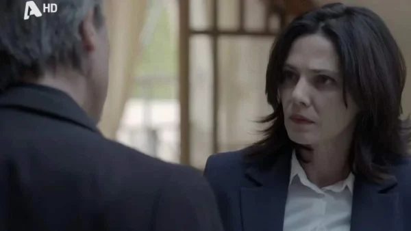 Σασμός: "Ξεφτίλα" - Ο Φαρμάκης αποκάλυψε στην Βασιλική ότι ο Μαθιός σκότωσε τον Στεφανή και το Twitter ξέσπασε