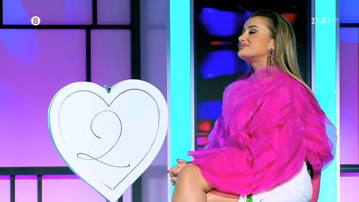 My style rocks: «Unfollow! Unfollow!» - H Emilia Vodos γέλαγε ειρωνικά με το look συμπαίκτριάς της