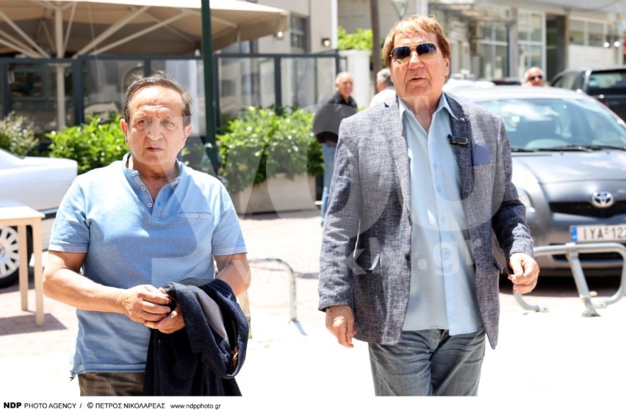 Φωτογραφίες από την κηδεία του Γιάννη Βογιατζή  2