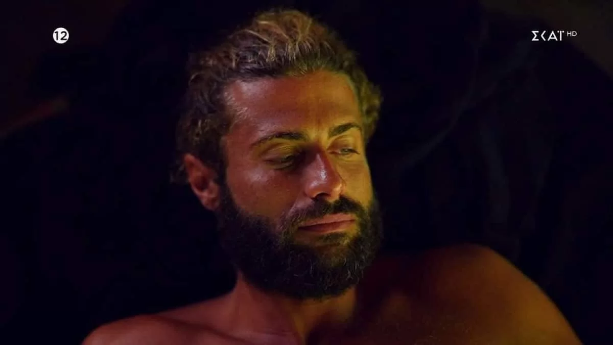 Survivor All Star: «Θα σου ρίξει πισώπλατη μαχαιριά για να παραμείνει στο παιχνίδι» - Οι ίδιοι του οι φίλοι "αδειάζουν" τον Κωνσταντίνο Βασάλο