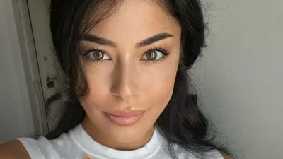 Αφροδίτη Λατινοπούλου: «Μας επιβάλλουν γελοιότητες, όπως είναι το Gay Pride, ζητάνε υιοθεσία οι ομοφυλόφιλοι και ένα σωρό τέτοιες αστειότητες»