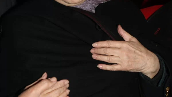 Σπασμένη σπονδυλική στήλη, αφόρητοι πόνοι, ανακοπή καρδιάς - Μαρτυρικός θάνατος για Ελληνίδα τραγουδίστρια