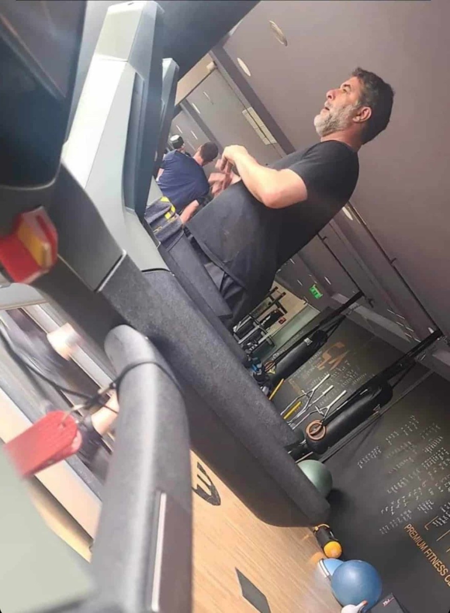 Βασίλης Μπισμπικης