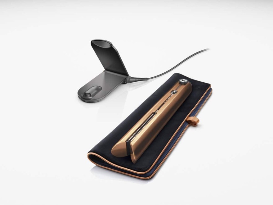 Το πιο super καλοκαιρινό hair- look και πως θα το πετύχεις σε λίγες κινήσεις με το Dyson Corrale