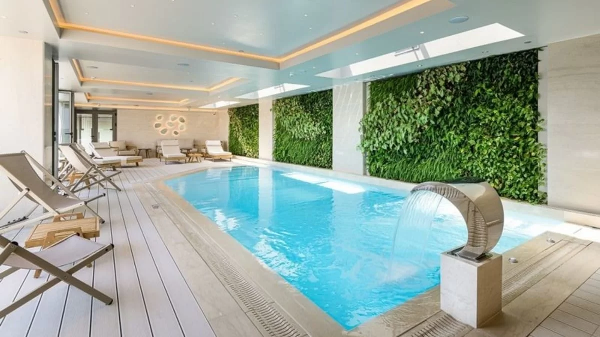 Νέοι και ανακαινισμένοι χώροι στο Holiday Inn Thessaloniki