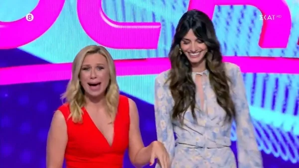 My style rocks: «Να σας πω ότι δεν είμαι 1,50...» - Η μεγάλη αμηχανία της Κατερίνας Καραβάτου για το ύψος της