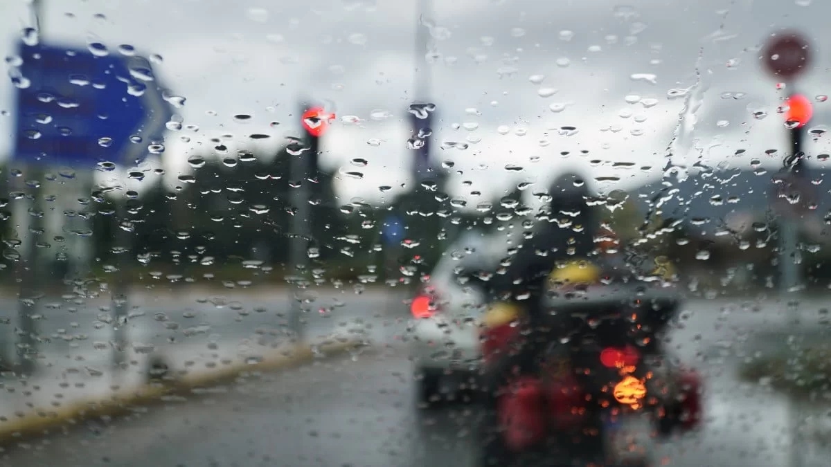 Καιρός σήμερα 26/6: Βροχές και πτώση θερμοκρασίας - Η αναλυτική πρόγνωση της ΕΜΥ