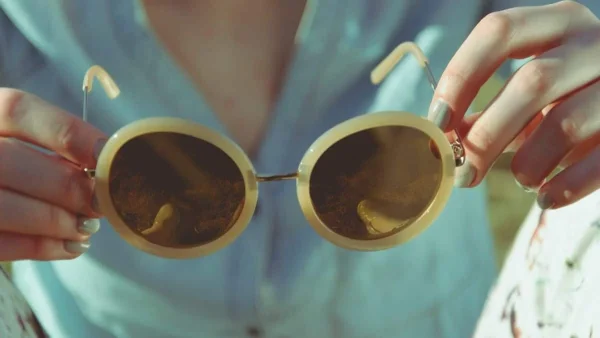 Τα πιο trendy twin-sets και αξεσουάρ της σεζόν για σούπερ στιλάτες καλοκαιρινές εμφανίσεις!