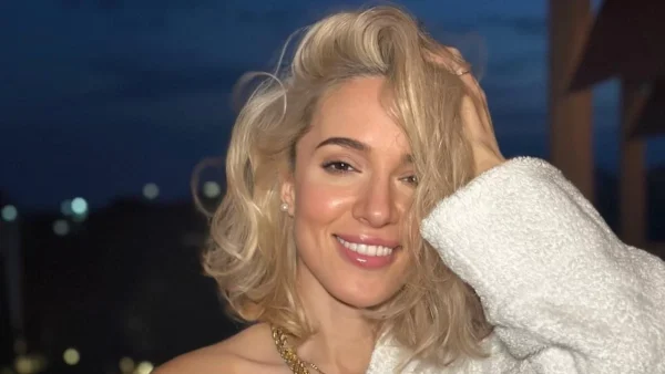 Καλομοίρα: «Δεν ντρέπομαι να το πω...» - Αποκάλυψε για πρώτη φορά την παρέμβαση στο πρόσωπο της