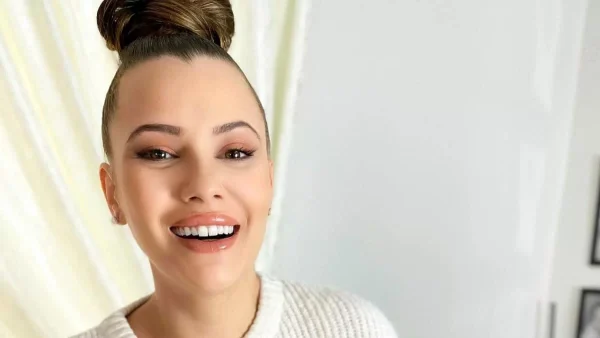 Φανερά αδυνατισμένη λίγο πριν ντυθεί νυφούλα - Η νέα φωτογραφία της Λάουρας Νάργες από το γυμναστήριο